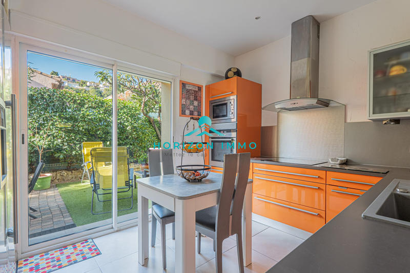 Maison - 160 m² - 5 pièces