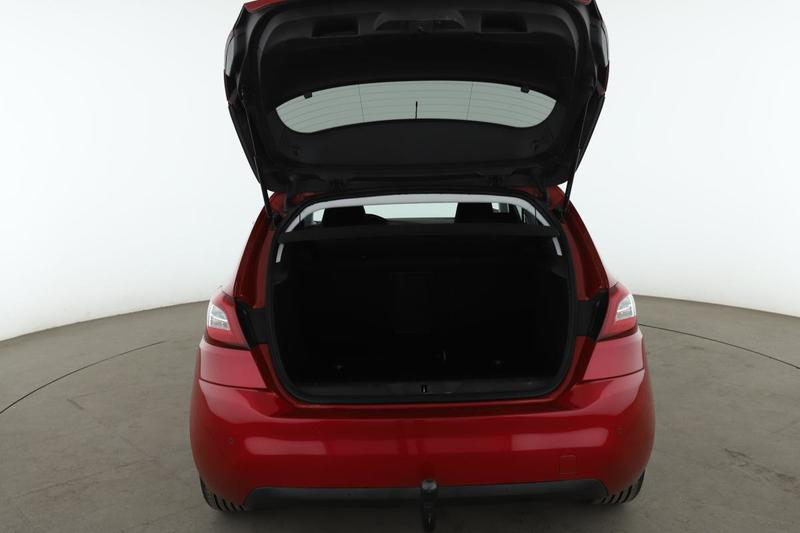 Peugeot 308 1.2 PureTech Allure 110 ch