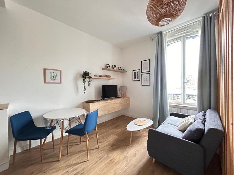 Studio - 24 m² - 1 pièce