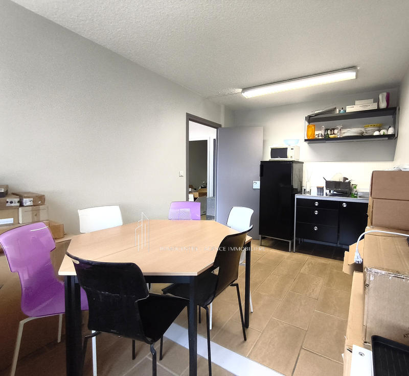 Appartement - 95 m² - 3 pièces