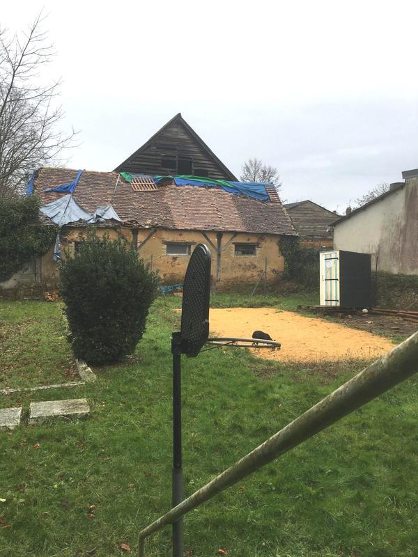 Maison - 255 m² - 10 pièces