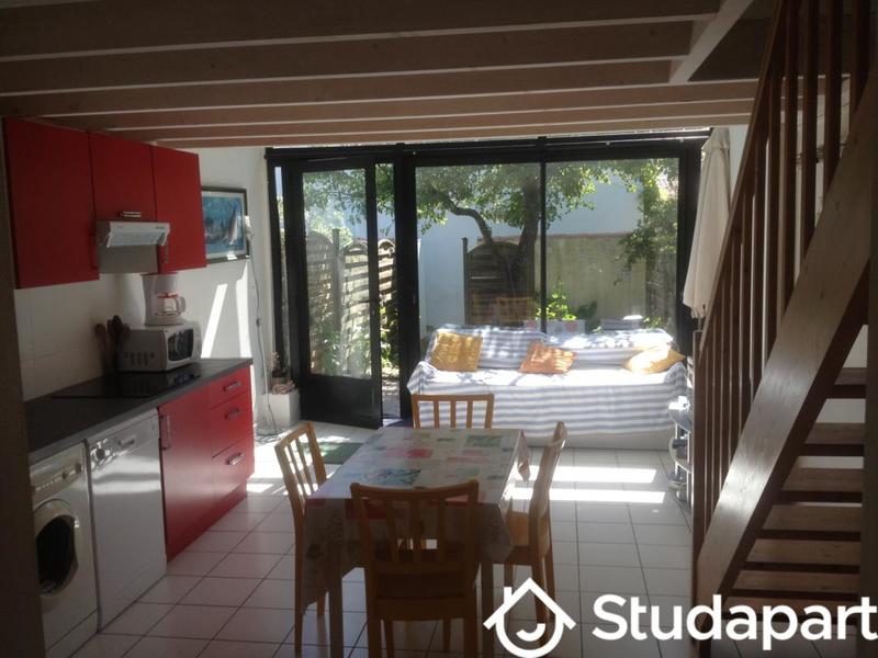 Chambre - 13 m² - 1 pièce