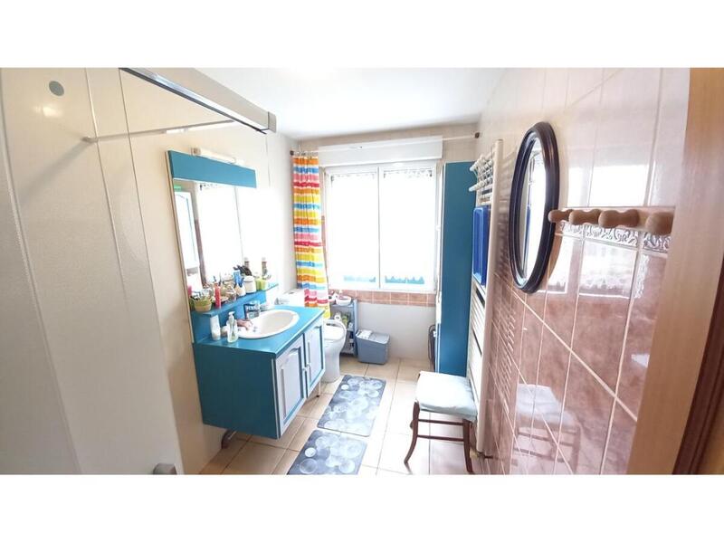 Maison - 143 m² - 5 pièces