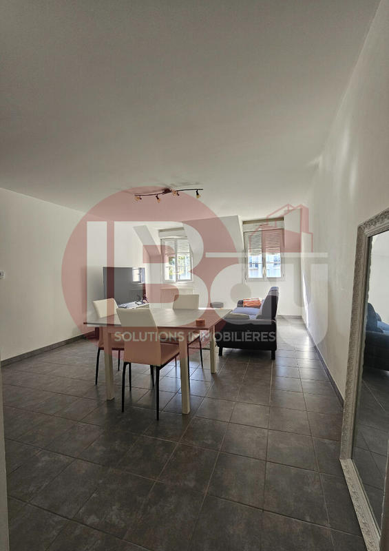 Appartement - 50 m² - 2 pièces