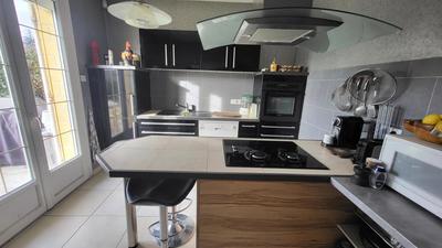 Maison - 107 m² - 4 pièces