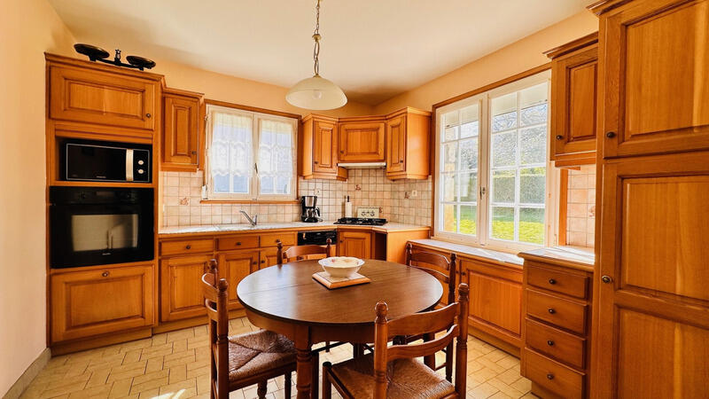 Maison - 131 m² - 7 pièces