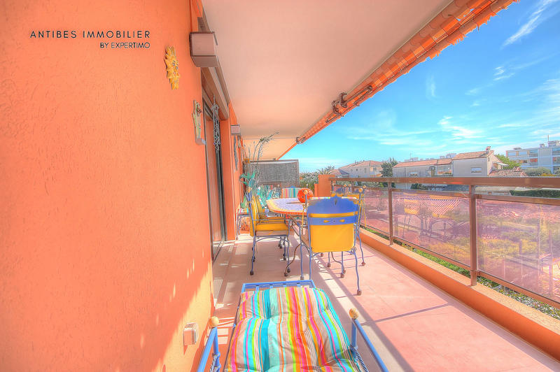 Appartement - 102 m² - 4 pièces