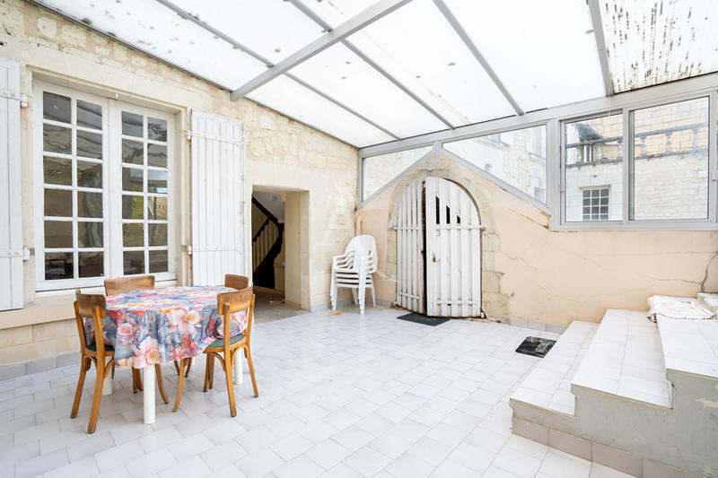 Maison - 304 m² - 10 pièces