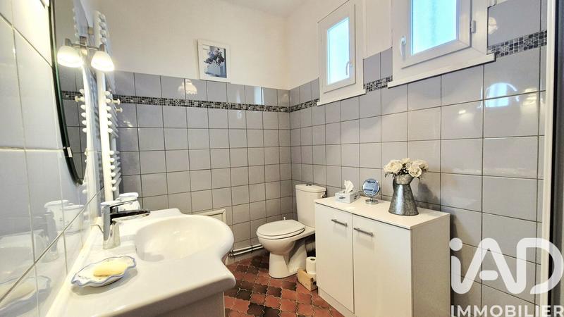 Maison - 123 m² - 4 pièces