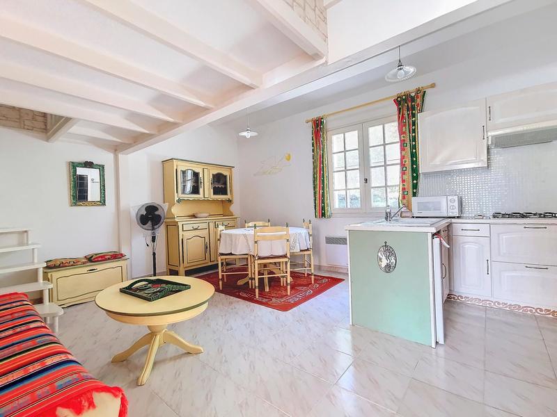 Maison - 178 m² - 8 pièces