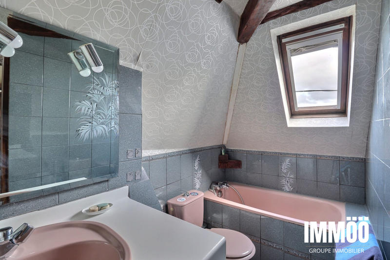 Maison - 135 m² - 6 pièces