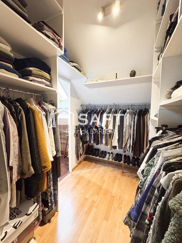 Maison - 146 m² - 6 pièces