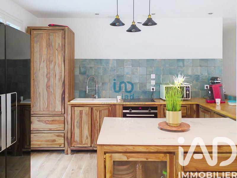 Maison - 90 m² - 5 pièces