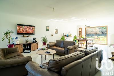 Maison - 174 m² - 5 pièces