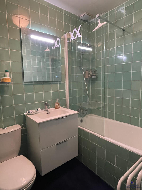 Maison - 231 m² - 6 pièces