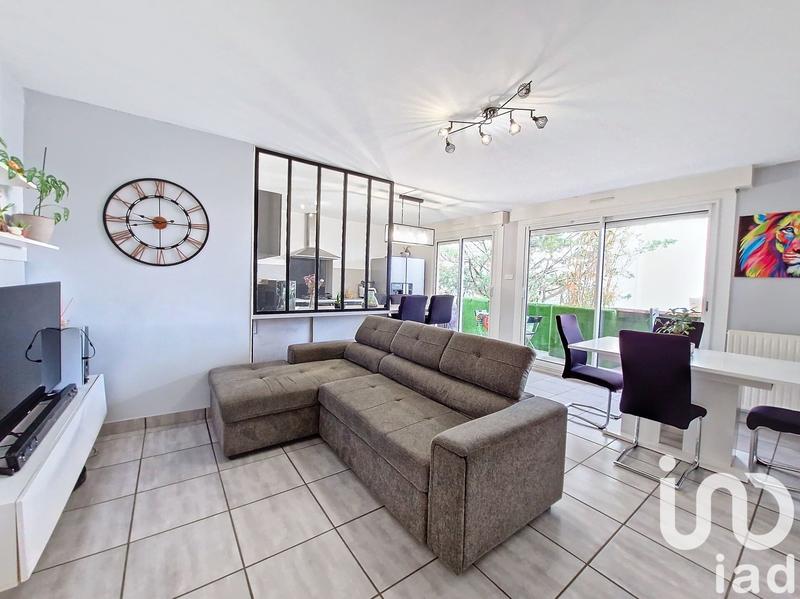 Appartement - 81 m² - 3 pièces