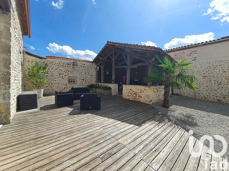 Maison - 192 m² - 6 pièces