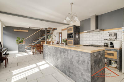 Maison - 175 m² - 6 pièces