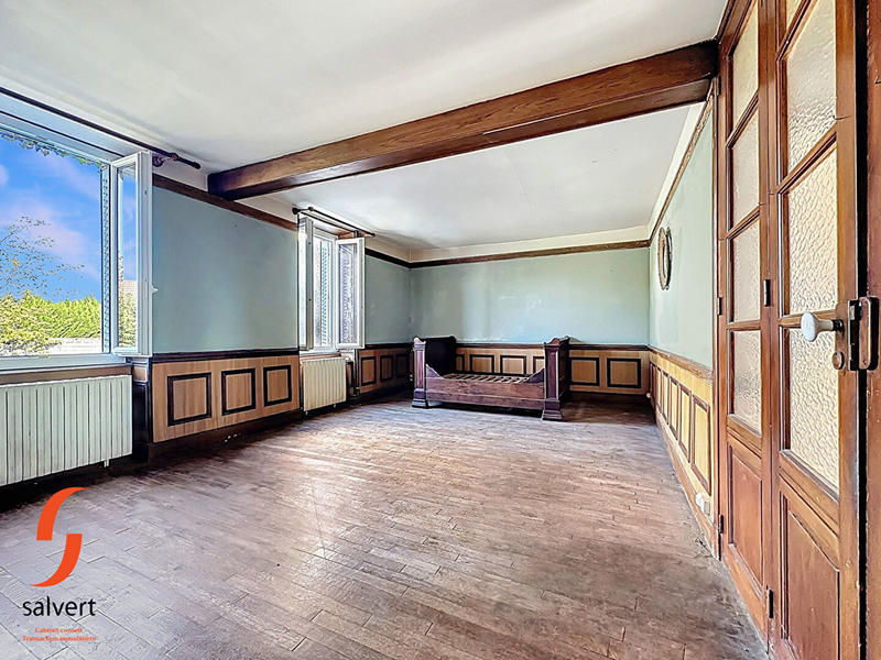 Maison - 279 m² - 8 pièces