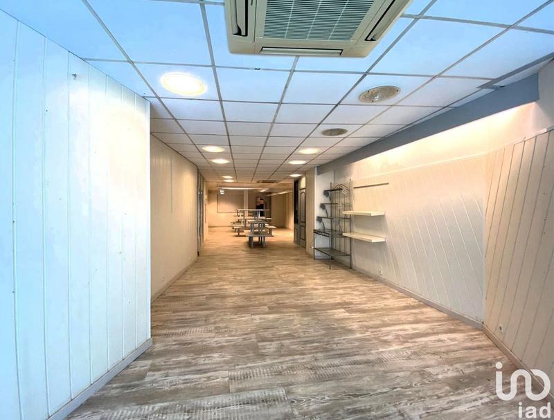 Local commercial - 166 m²