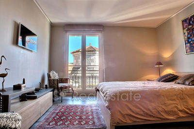 Appartement - 157 m² - 4 pièces