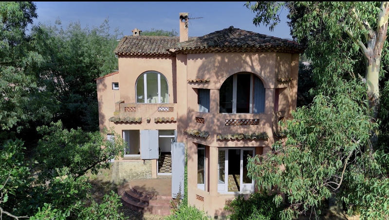 Villa - 140 m² - 6 pièces