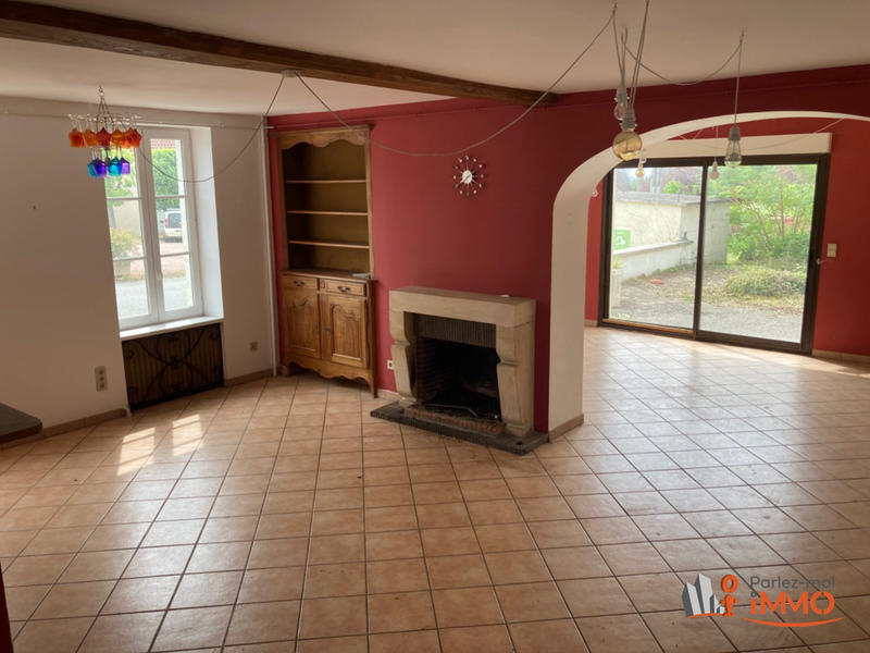 Maison - 163 m² - 8 pièces