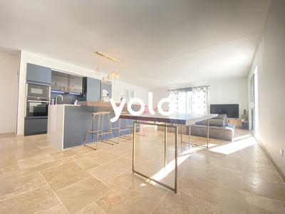 Maison - 101 m² - 5 pièces