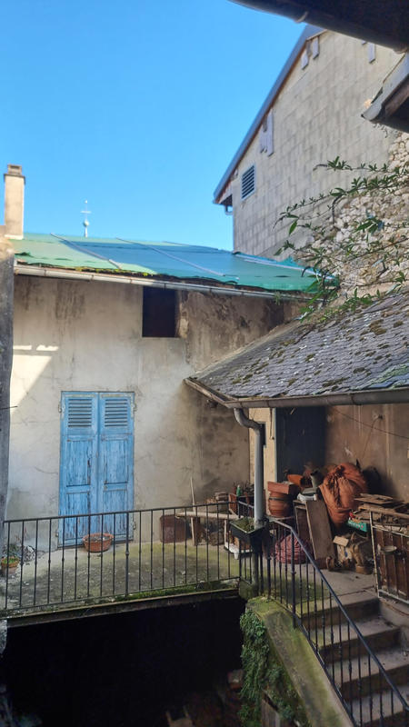 Maison de village - 250 m² - 10 pièces