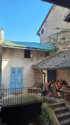 Maison de village - 250 m² - 10 pièces