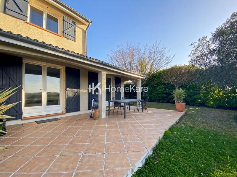 Maison - 180 m² - 7 pièces