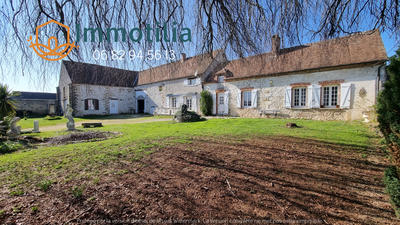 Propriété - 218 m² - 7 pièces