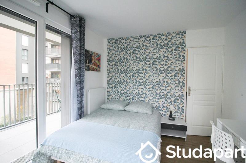 Chambre - 10 m² - 1 pièce