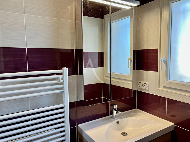 Maison - 126 m² - 6 pièces