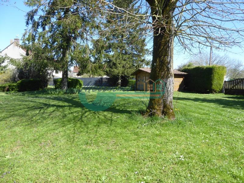 Maison - 373 m² - 11 pièces