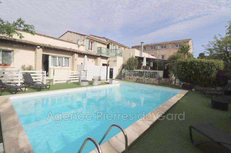 Propriété - 595 m² - 14 pièces