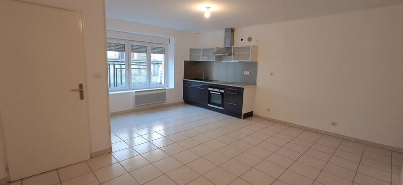 Maison - 95 m² - 3 pièces