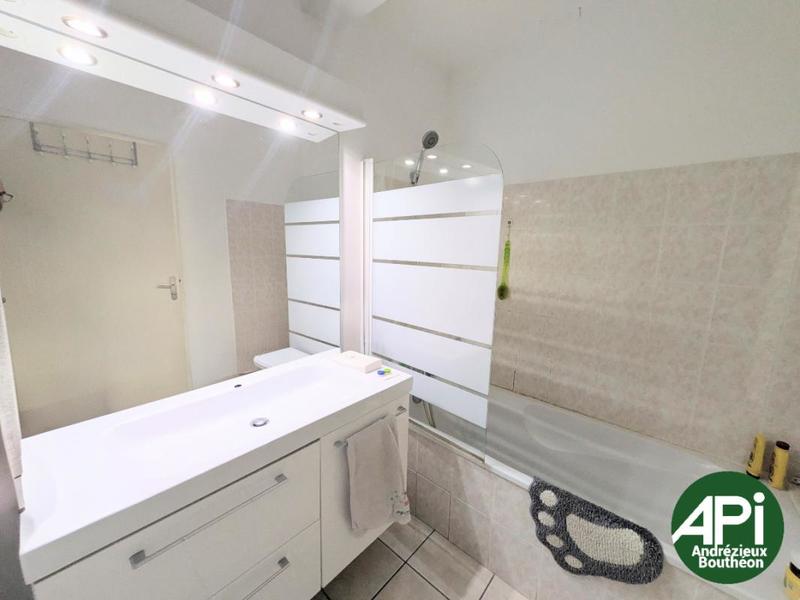 Appartement - 81 m² - 4 pièces