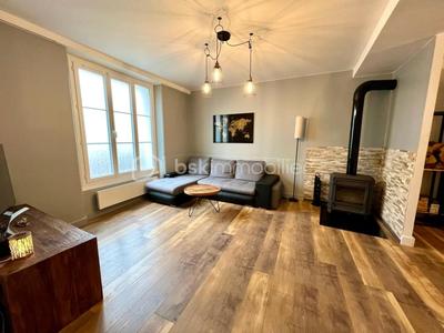 Maison - 120 m² - 5 pièces