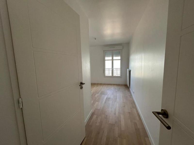 Appartement - 90 m² - 4 pièces