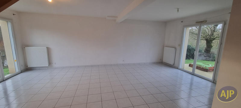 Maison - 100 m² - 6 pièces