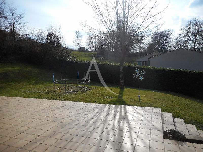 Maison - 93 m² - 5 pièces