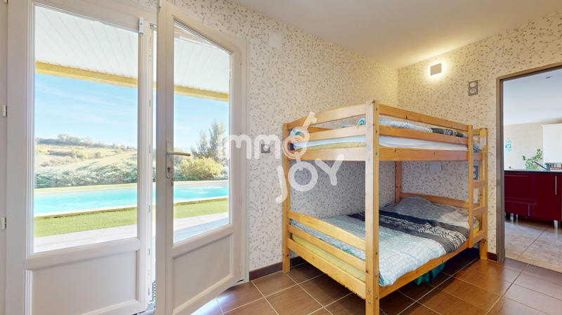 Maison - 164 m² - 6 pièces