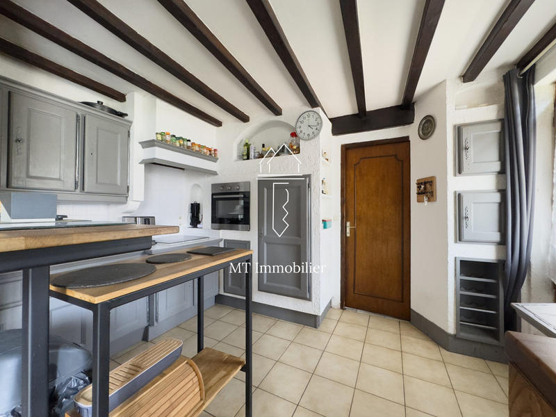 Maison - 181 m² - 8 pièces