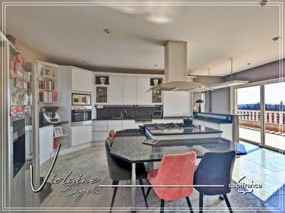 Propriété - 547 m² - 15 pièces