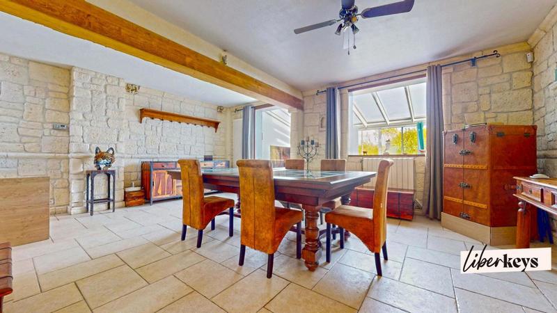 Maison - 118 m² - 7 pièces