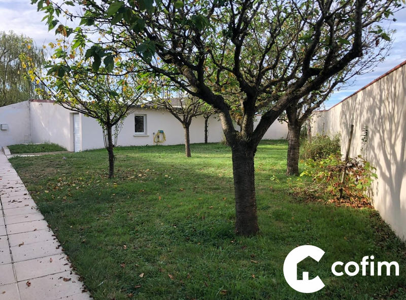 Maison - 400 m² - 8 pièces