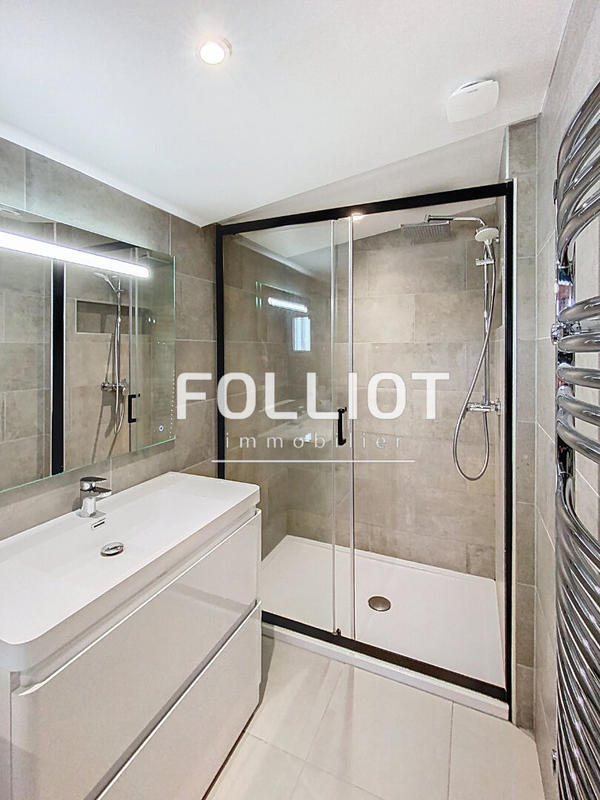 Maison - 70 m² - 5 pièces