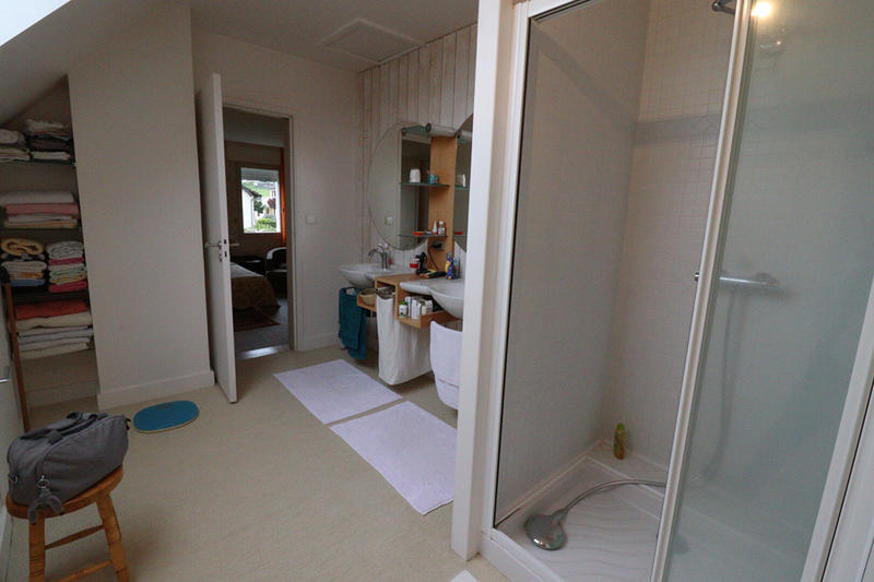 Maison - 265 m² - 10 pièces