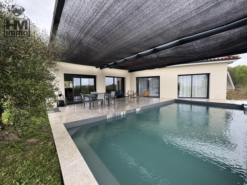 Maison - 126 m² - 6 pièces